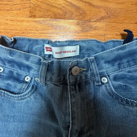 💜Levi's Classic Blue Denim Jeans - Picture 4 of 4